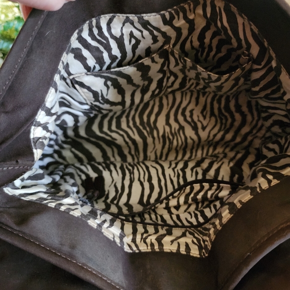 VERA BRADLEY Espresso Brown Microfiber Purse Zebra Lining Used Good Condition - Picture 10 of 15